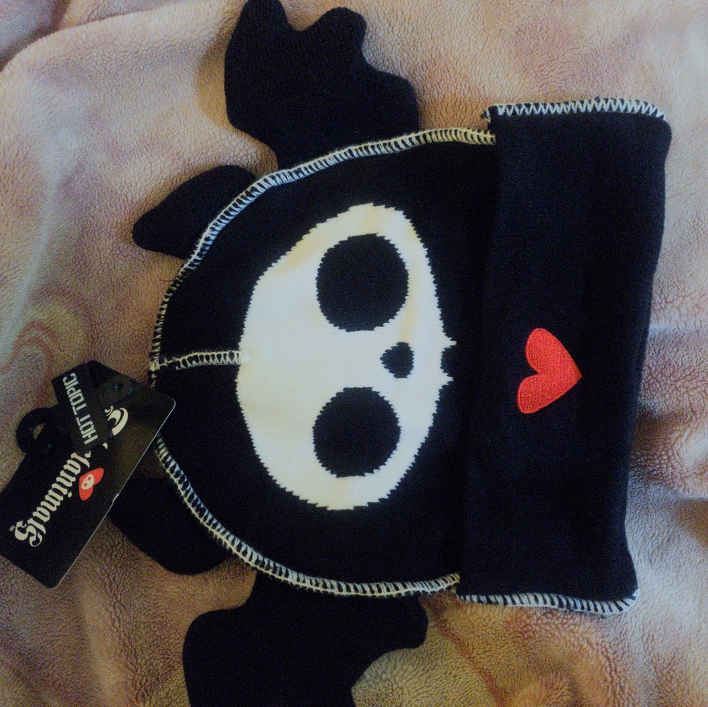 Unisex Skelanimals beanie